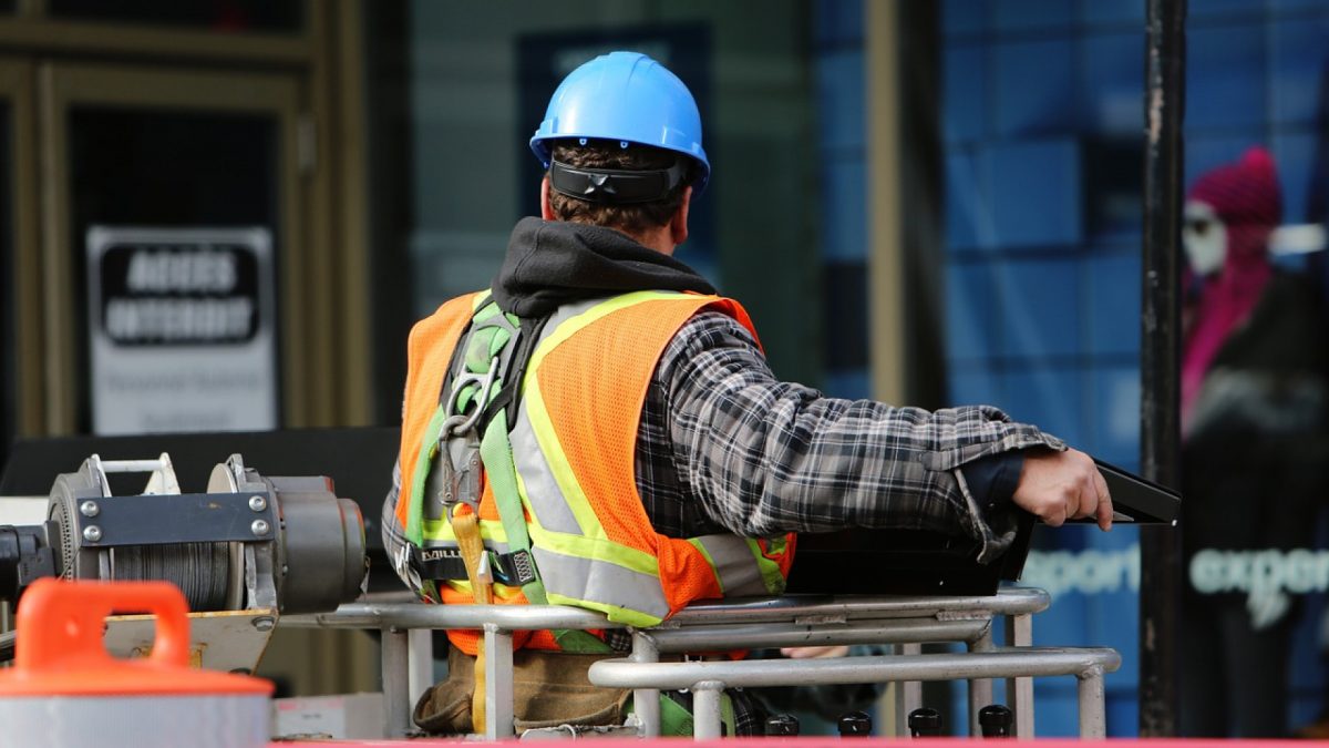 Pourquoi faire appel à un courtier en travaux ?